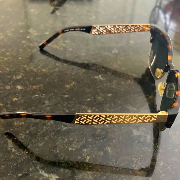 Tory Burch sunglasses - Picture 1 of 2